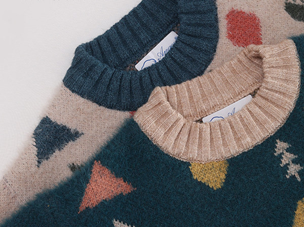 Téli baba pulóver mintával