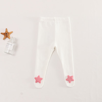 Novi model dječjih hlačica sa 3D elementom