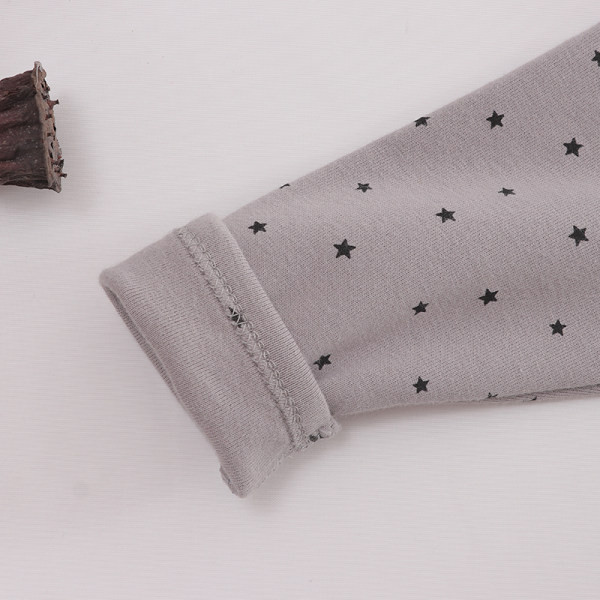 Βρεφικό κορμάκι με κουκούλα και γραβάτες