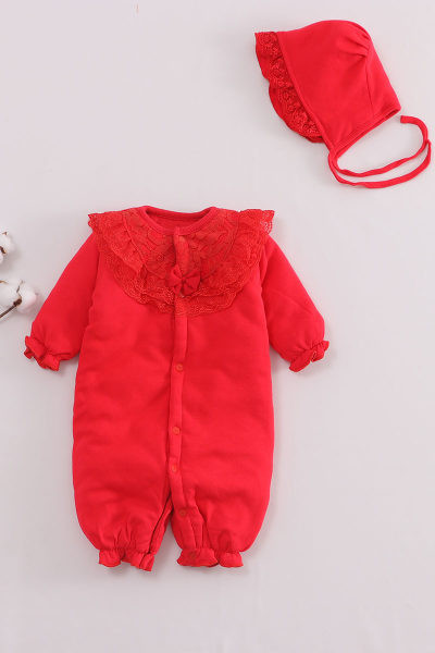 Bērnu kombinezons ar cirtām