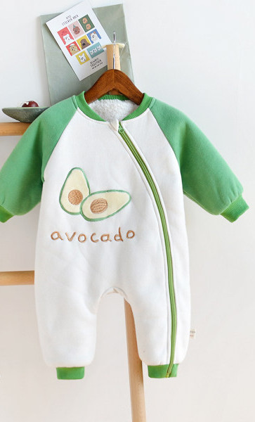 Baba gyapjú fodrász mintával