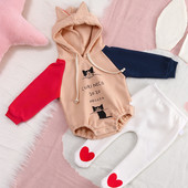 Divdaļīgs bērnu romāns ar kapuci un apdruku