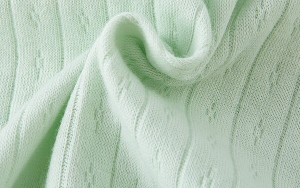 Baba téli overál gombokkal