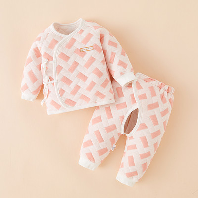 Téli baba kétrészes szett gombokkal