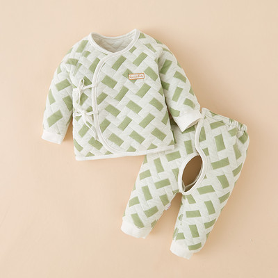 Téli baba kétrészes szett gombokkal