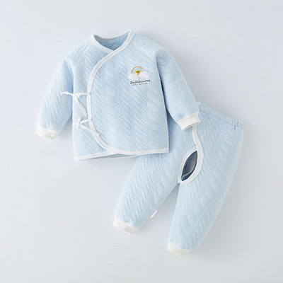 Négy színben nyomott babakészlet