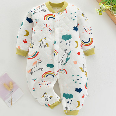 Mazuļa kombinezons ar krāsainu apdruku