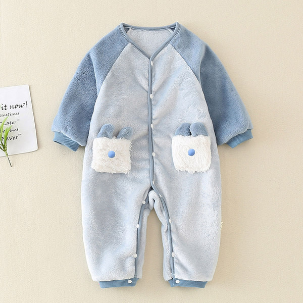 Zīdaiņu flīsa kombinezons ar kabatu un pogām