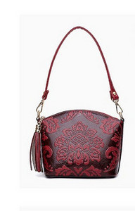 Sieviešu ikdienas soma ar apdruku