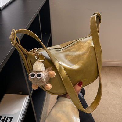 Jauna modeļa eko ādas rokassomiņa ar atslēgu piekariņu