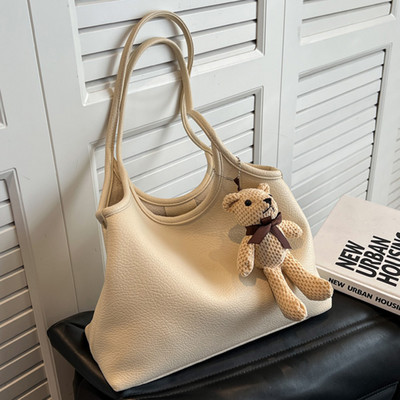 Moderna eko ādas rokassomiņa ar 3D elementu