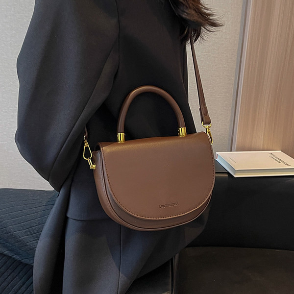 Sieviešu ikdienas soma - trīs krāsās