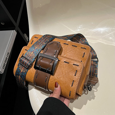 Stilīga eko ādas soma ar metāla sprādzi sievietēm