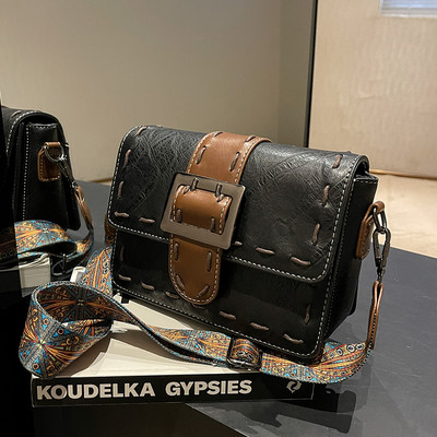 Stilīga eko ādas soma ar metāla sprādzi sievietēm