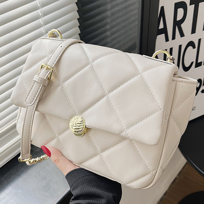 Sieviešu stepēta ādas plecu soma