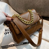 Sieviešu ādas soma ar - metāla aizdari