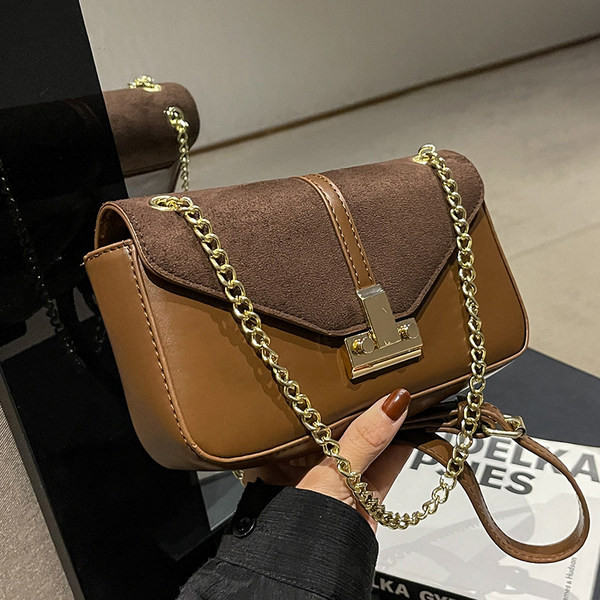 Új modell kis kézitáska fém csattal