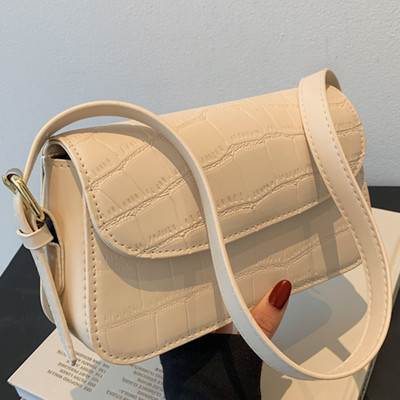 Női alkalmi táska nagy fogantyúval