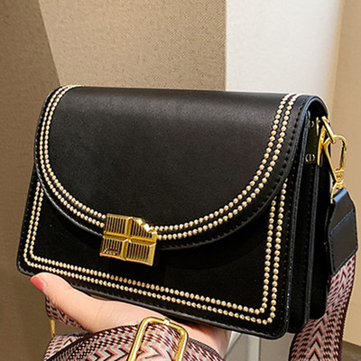 Ikdienas rokassomiņa ar metāla aizdari