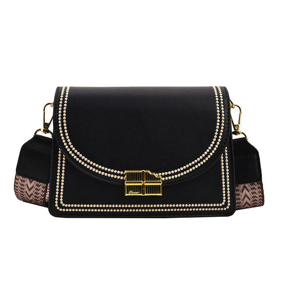 Ikdienas rokassomiņa ar metāla aizdari