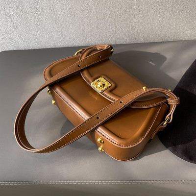 Ikdienas kvadrātveida eko ādas soma ar metāla aizdari