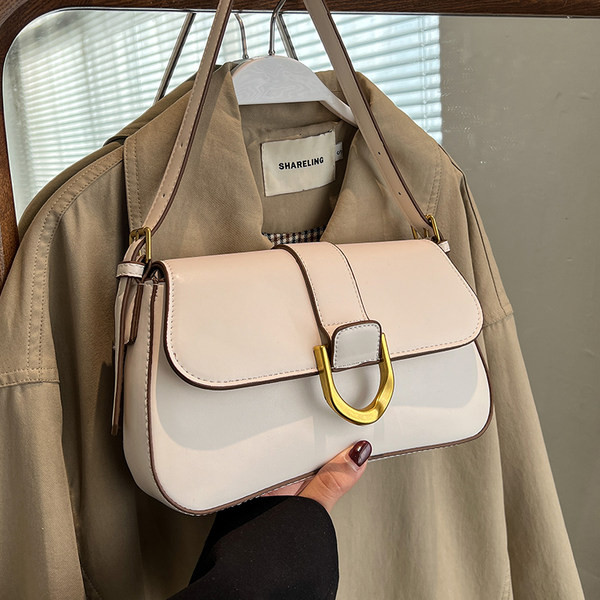 Jauna modeļa maza sieviešu ādas plecu soma