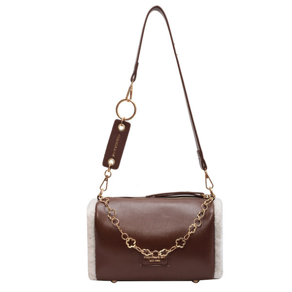 Jauna modeļa eko ādas rokassomiņa ar metāla ķēdīti un rāvējslēdzēja aizdari