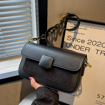 Clutch torbica u četiri boje