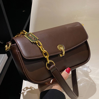 Maza eko ādas soma ar rāvējslēdzēju un slēdzenes aizdari