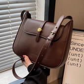 Casual torbica s podesivom ručkom - eko koža