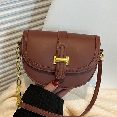 Sieviešu maza soma ar magnētisku sprādzi