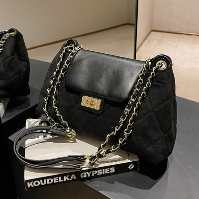 Modern női táska zsebbel