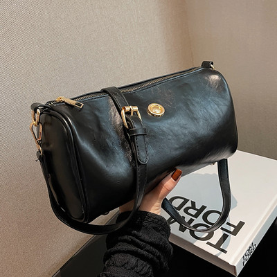 Casual torbica od eko kože sa metalnim elementom