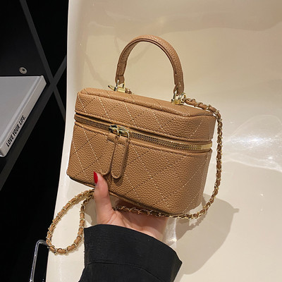 Steppelt kézitáska eko bőrből - bőrönd típusú