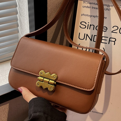 Eco bőr kézitáska cipzárral és mágneses csattal