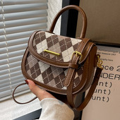 Sieviešu tekstila soma ar garu rokturi