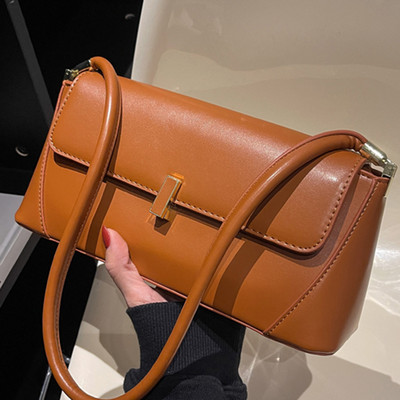 Ikdienas clutch soma