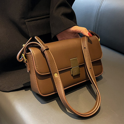 Tiszta modell eco bőr táska fém csattal nőknek