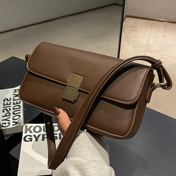 Tiszta modell eco bőr táska fém csattal nőknek