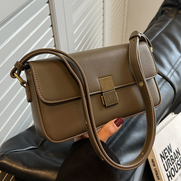 Tiszta modell eco bőr táska fém csattal nőknek