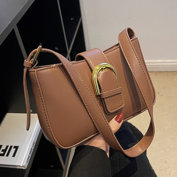 Sieviešu soma ar magnētisku sprādzi ikdienas modelis