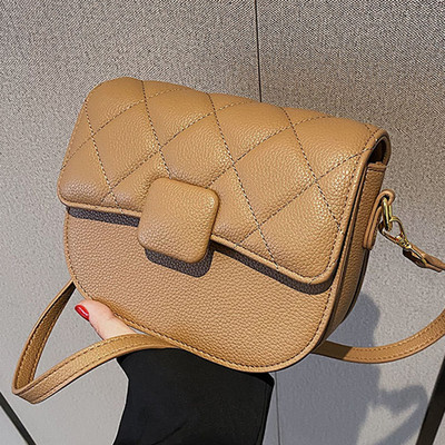 Ikdienas rokassomiņa no mākslīgās ādas vairākās krāsās