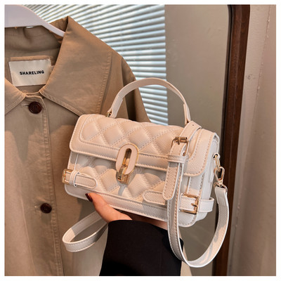 Jauna modeļa sieviešu kvadrātveida soma no mākslīgās ādas ar metāla aizdari