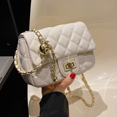 Eleganta sieviešu soma ar metāla rokturi