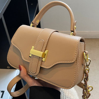 Moderna torbica s dvije ručke za rame od umjetne kože