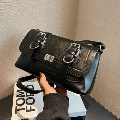 Eco bőr fém csatos alkalmi táska nőknek