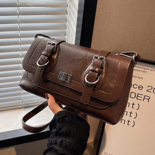 Eco bőr fém csatos alkalmi táska nőknek