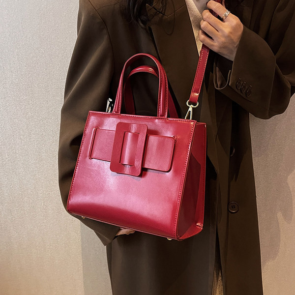 Sieviešu eko ādas ikdienas soma ar rāvējslēdzēju un plecu rokturi