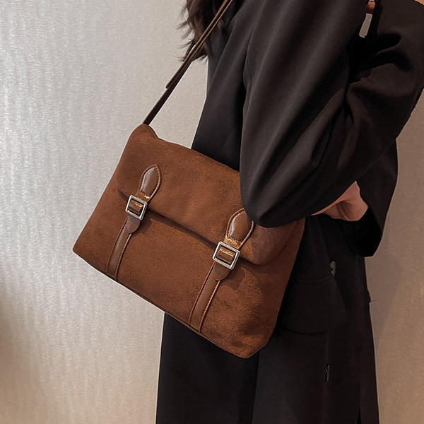 Női öko velúr alkalmi táska mágneses zárással