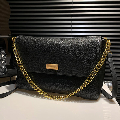 Női Eco bőr alkalmi táska váll fogantyúval